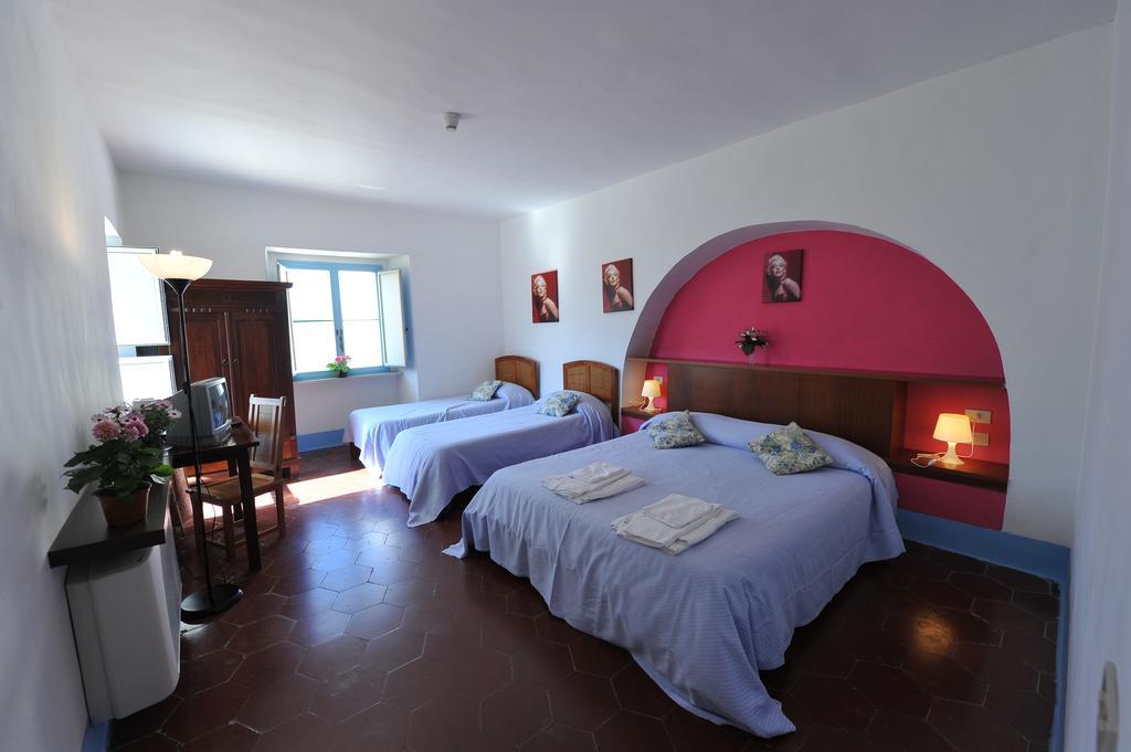 Bed and Breakfast Purple Сант'Анджелло Номер фото